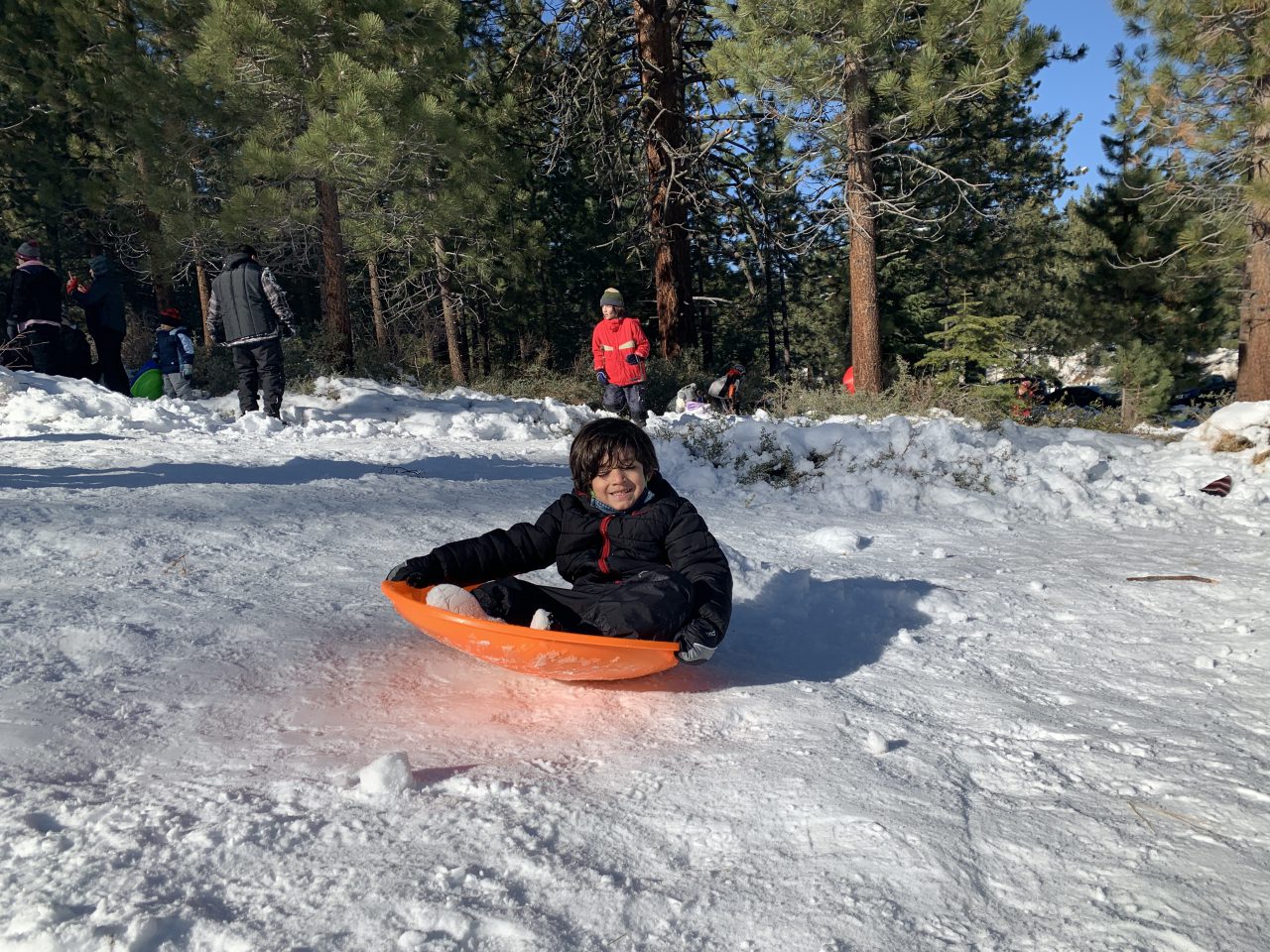 Web lake tahoe es uno de los grandes favoritos para disfrutar de la nieve y las actividades de invierno, es un destino con 18 resorts que comparten los estados de. Cuatro Lugares Gratis en Lake Tahoe para Deslizarte en la Nieve